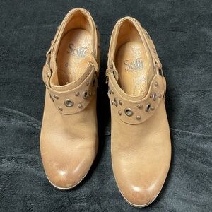 Sofft Women's Studded Tan Ankle Booties